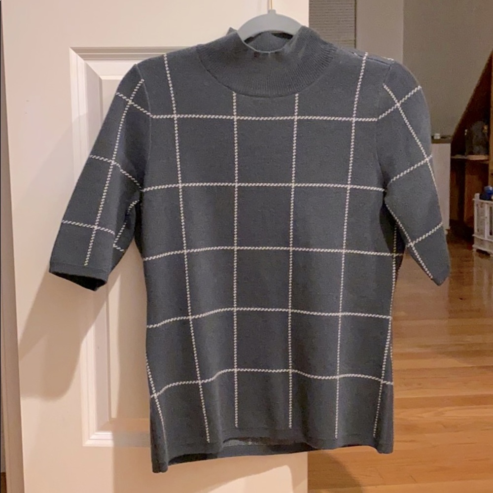 Perfect fall and winter top